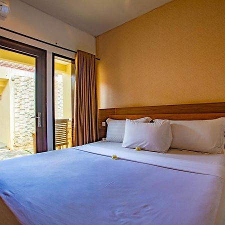 Gili Sands Hotel & Bar Gili Trawangan Luaran gambar